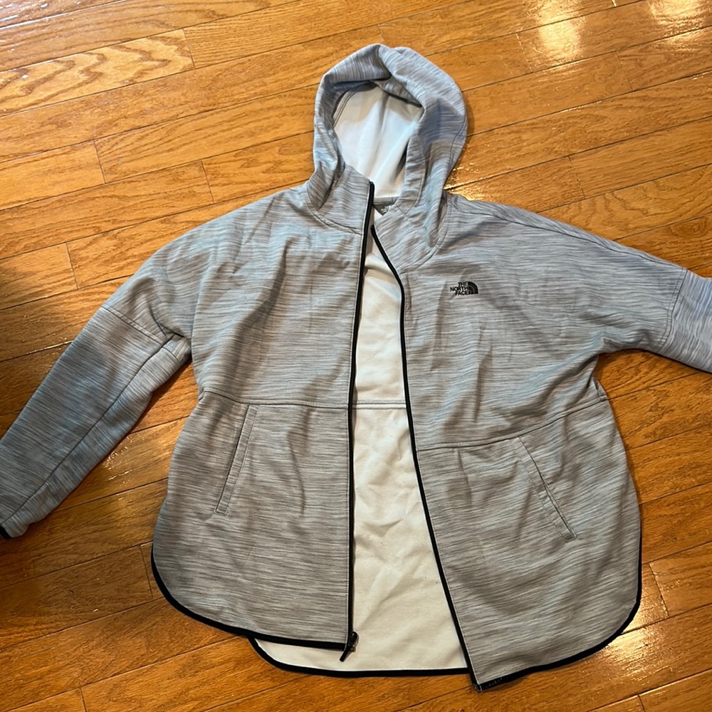 The North Face Women’s size medium Zip Up